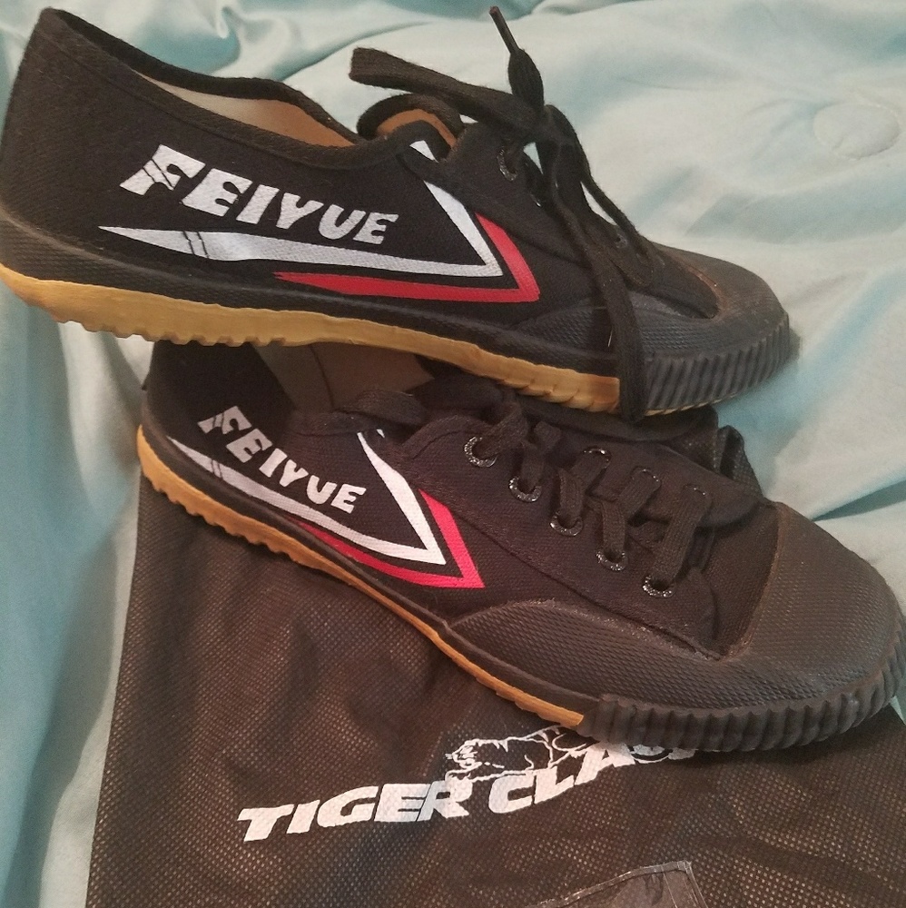 Tiger Claw Feiyue Martial Arts shoes sz 40